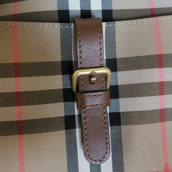 Burberry Horseferry Nova Check Tote..Authentic!!! - Picture 7 of 16
